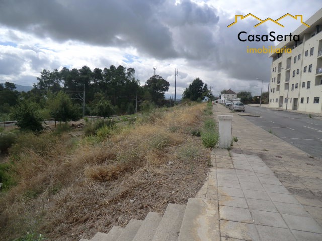 Land for sale in Covilhã, Portugal — €139,000